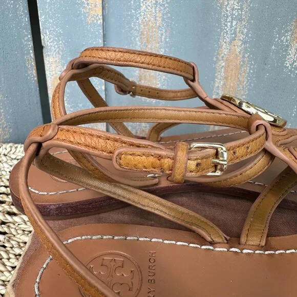 Tory Burch Leticia Ankle Strap Logo Thong Sandal Tan Sz 7.5 - Picture 9 of 15